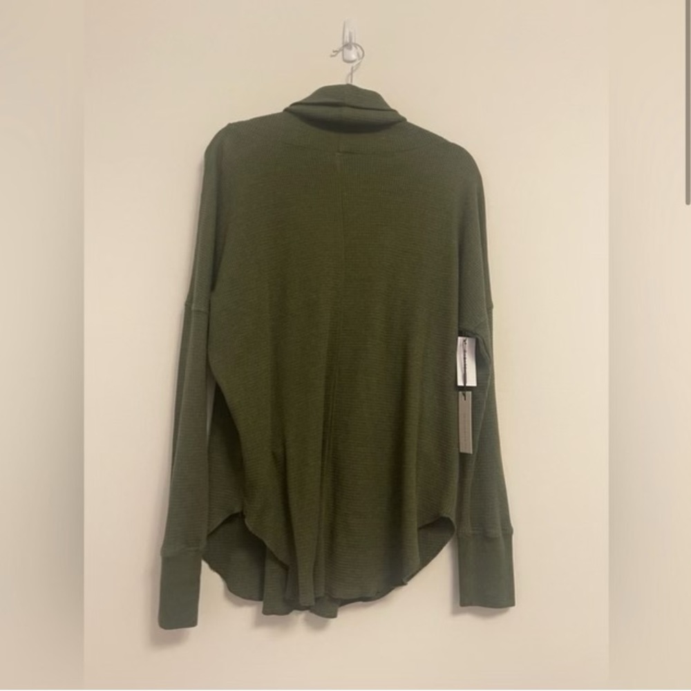 NWT Aritzia babaton kelly green cowl neck thermal utility large neutral minimal - Picture 2 of 5